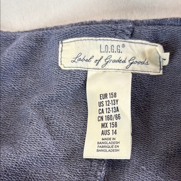 Floral Patterned Pants - Picture 6 of 7